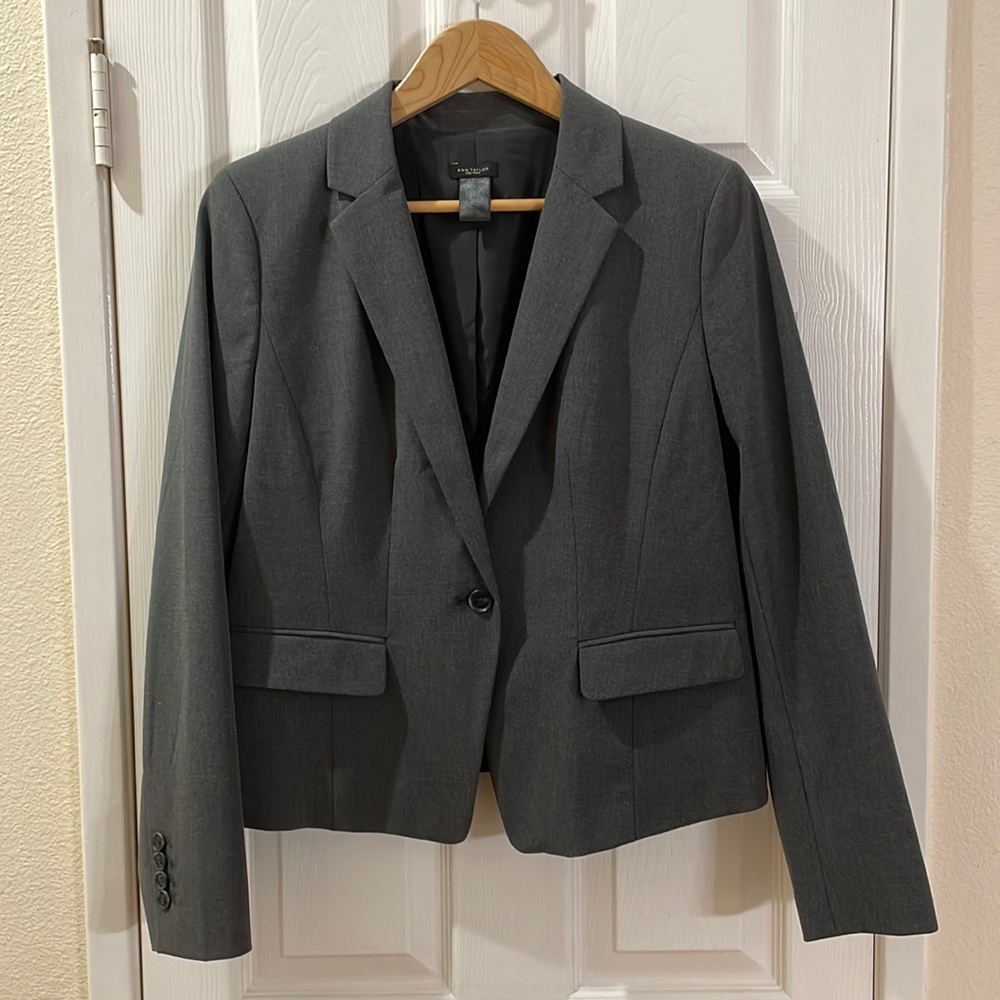 Ann Taylor Factory Gray Blazer (Women’s 8)